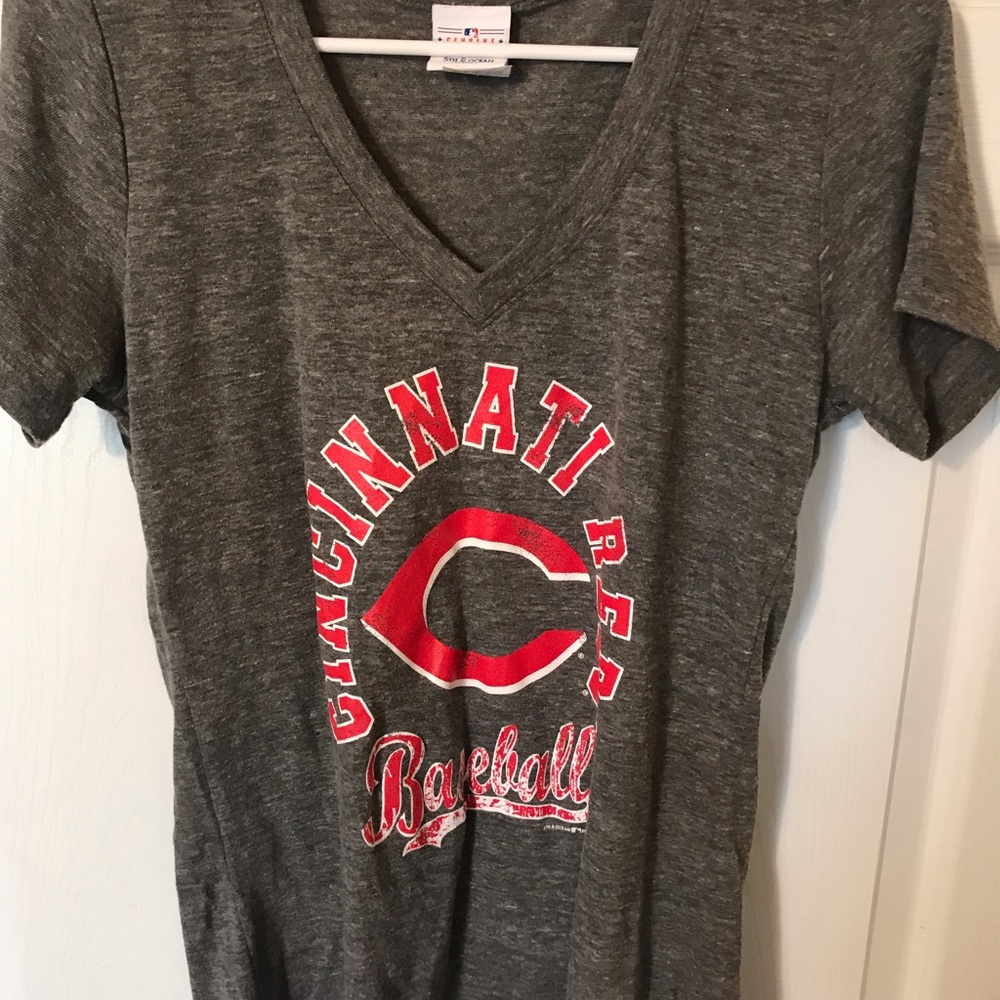 Cincinnati Reds - Picture 2 of 4